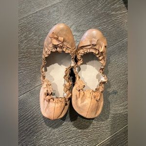 Miu Miu Ballet Slippers/Shoes